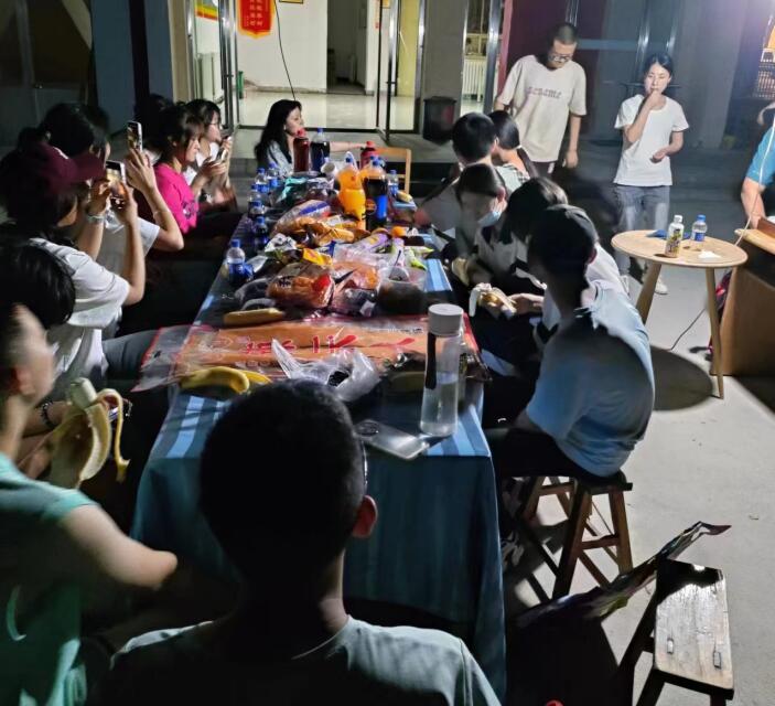 晚餐活动.jpg
