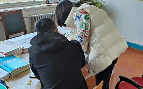如何在艺考中逆转文化课成绩.jpg